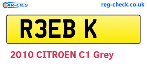 R3EBK are the vehicle registration plates.
