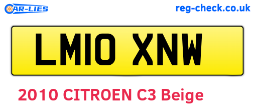 LM10XNW are the vehicle registration plates.