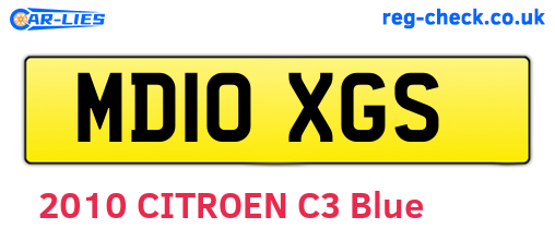 MD10XGS are the vehicle registration plates.