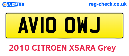 AV10OWJ are the vehicle registration plates.