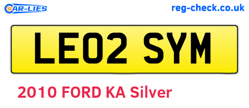 LE02SYM are the vehicle registration plates.