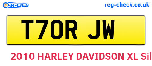 T70RJW are the vehicle registration plates.