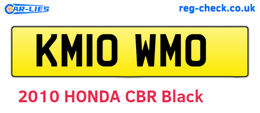 KM10WMO are the vehicle registration plates.
