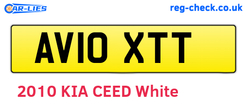 AV10XTT are the vehicle registration plates.