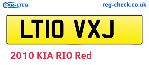 LT10VXJ are the vehicle registration plates.