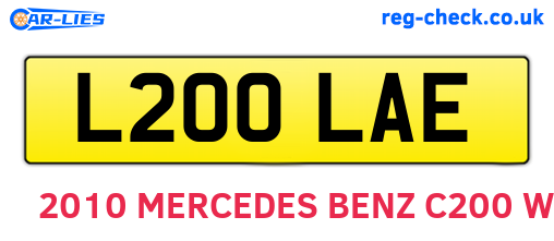 L200LAE are the vehicle registration plates.