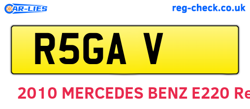 R5GAV are the vehicle registration plates.