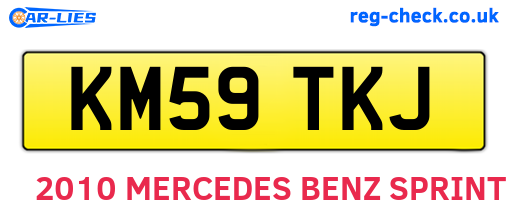 KM59TKJ are the vehicle registration plates.