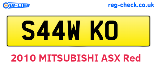 S44WKO are the vehicle registration plates.