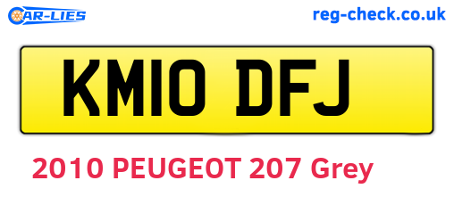 KM10DFJ are the vehicle registration plates.