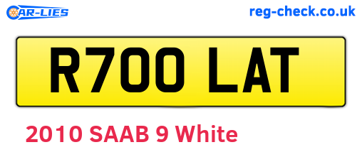 R700LAT are the vehicle registration plates.