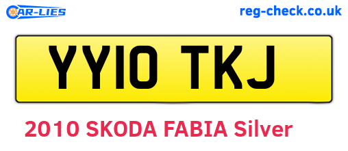 YY10TKJ are the vehicle registration plates.