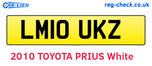 LM10UKZ are the vehicle registration plates.