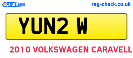 YUN2W are the vehicle registration plates.