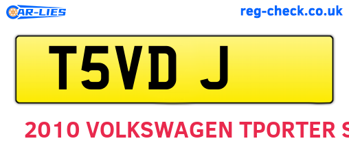 T5VDJ are the vehicle registration plates.