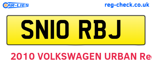 SN10RBJ are the vehicle registration plates.