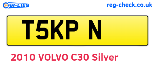 T5KPN are the vehicle registration plates.
