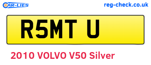 R5MTU are the vehicle registration plates.