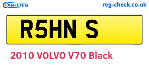 R5HNS are the vehicle registration plates.