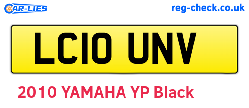 LC10UNV are the vehicle registration plates.