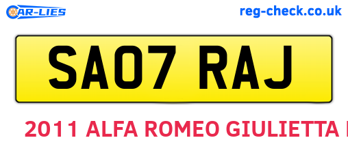 SA07RAJ are the vehicle registration plates.