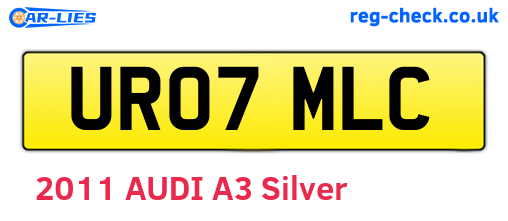 UR07MLC are the vehicle registration plates.