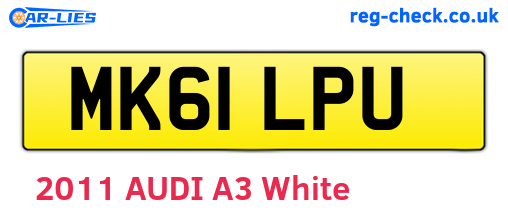 MK61LPU are the vehicle registration plates.