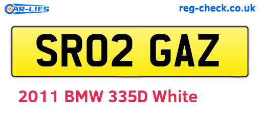 SR02GAZ are the vehicle registration plates.