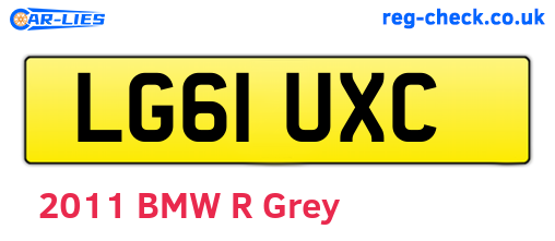 LG61UXC are the vehicle registration plates.