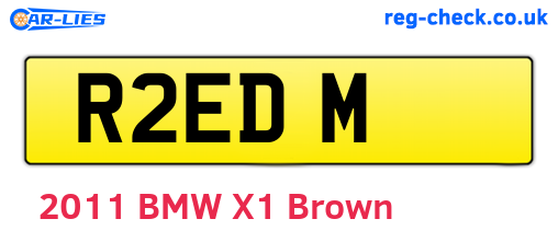 R2EDM are the vehicle registration plates.