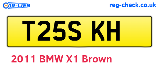 T25SKH are the vehicle registration plates.