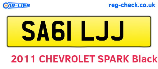 SA61LJJ are the vehicle registration plates.