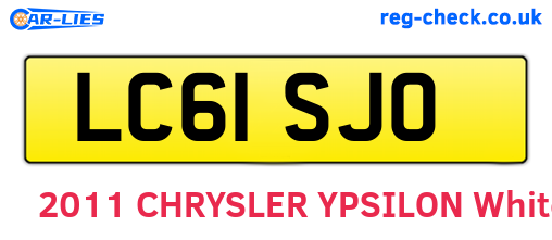 LC61SJO are the vehicle registration plates.
