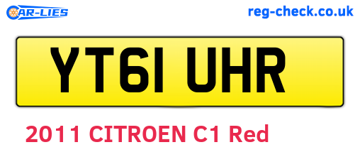 YT61UHR are the vehicle registration plates.