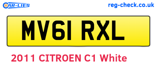 MV61RXL are the vehicle registration plates.