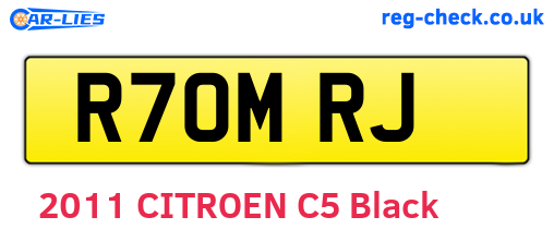 R70MRJ are the vehicle registration plates.