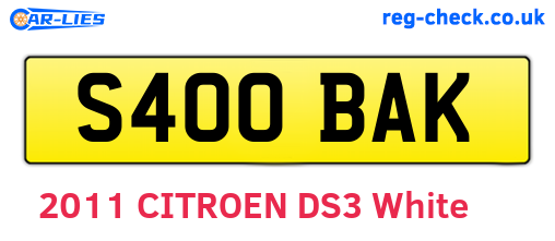S400BAK are the vehicle registration plates.