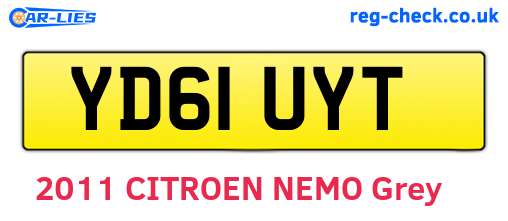 YD61UYT are the vehicle registration plates.