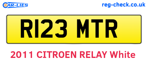 R123MTR are the vehicle registration plates.