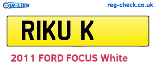 R1KUK are the vehicle registration plates.