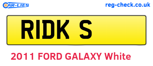 R1DKS are the vehicle registration plates.