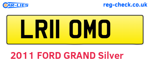 LR11OMO are the vehicle registration plates.