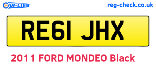 RE61JHX are the vehicle registration plates.