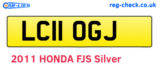 LC11OGJ are the vehicle registration plates.