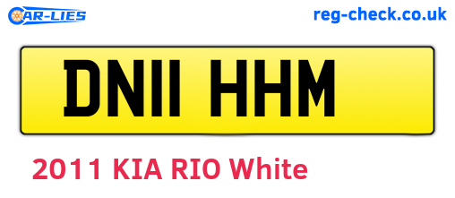 DN11HHM are the vehicle registration plates.