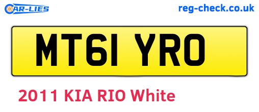 MT61YRO are the vehicle registration plates.