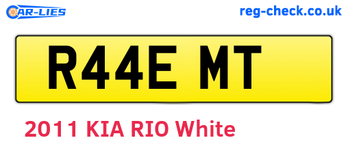 R44EMT are the vehicle registration plates.
