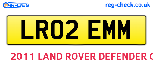 LR02EMM are the vehicle registration plates.