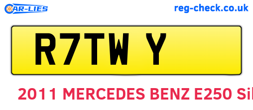 R7TWY are the vehicle registration plates.