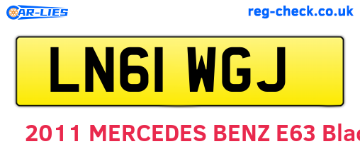 LN61WGJ are the vehicle registration plates.